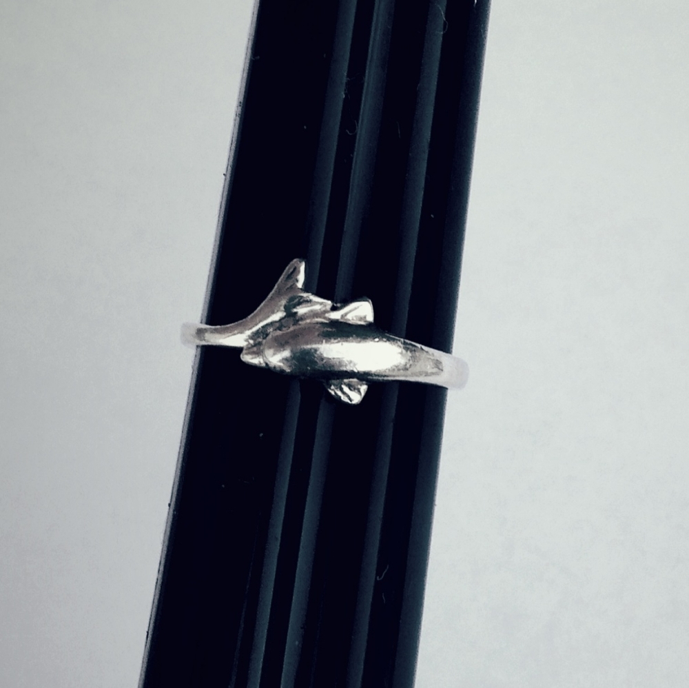 Sterling Silver Dolphin Ring Size 6 3/4 Stamped 925